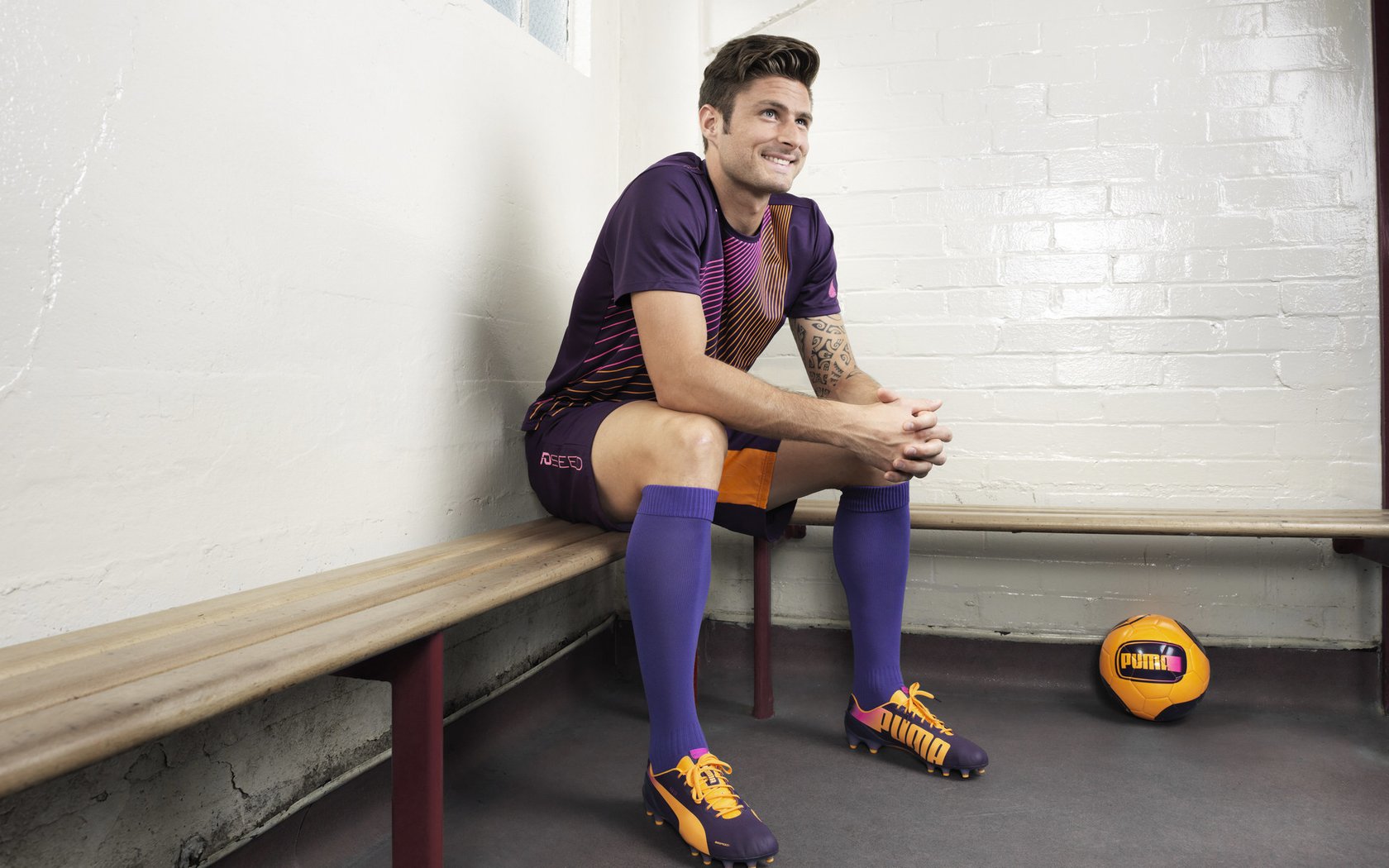 补时惊魂!孙兴慜无解世界波绝杀本菲卡,热刺逆境涅槃,补时惊魂!孙兴慜无解世界波绝杀本菲卡,热刺逆境涅槃